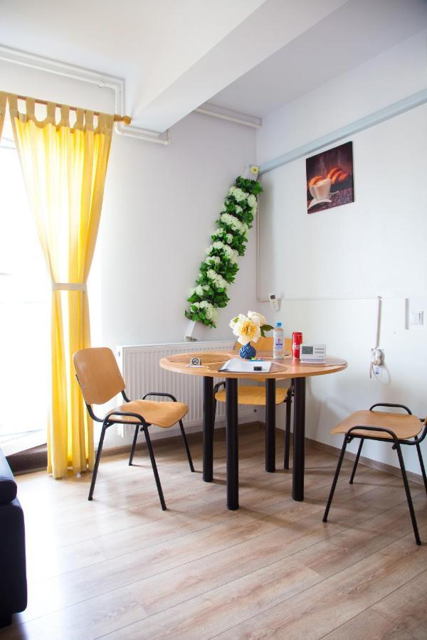 Casa Georgi Coresi Brasov Apartamento Exterior foto